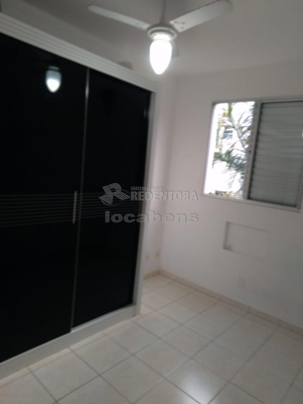 Comprar Apartamento / Padrão em São José do Rio Preto R$ 210.000,00 - Foto 6