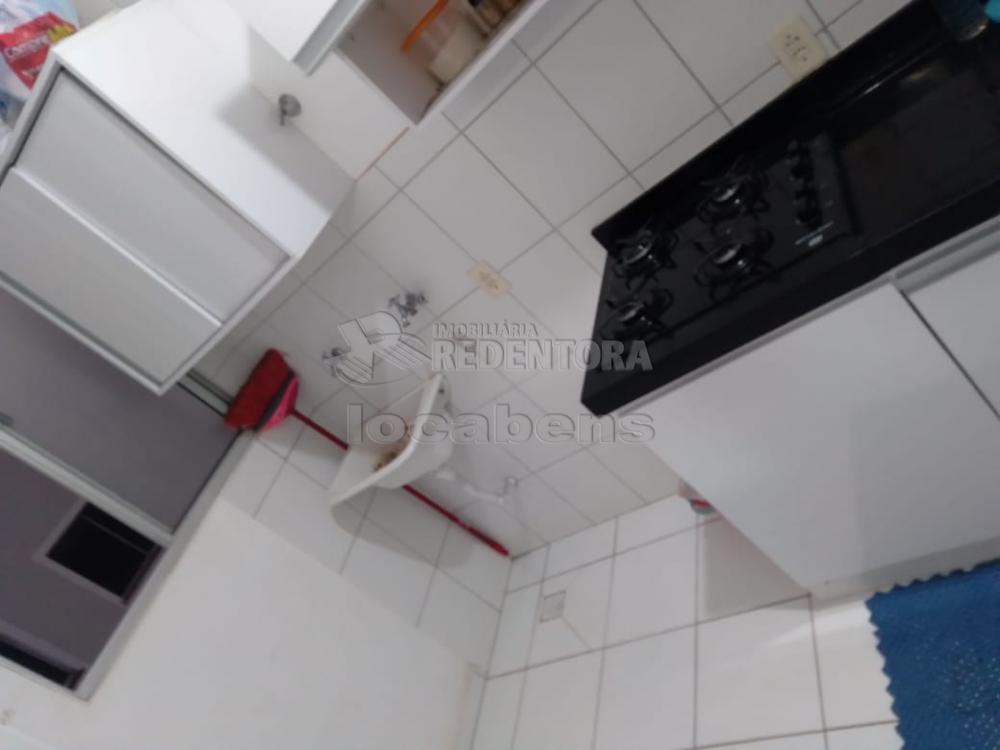 Comprar Apartamento / Padrão em São José do Rio Preto R$ 210.000,00 - Foto 9
