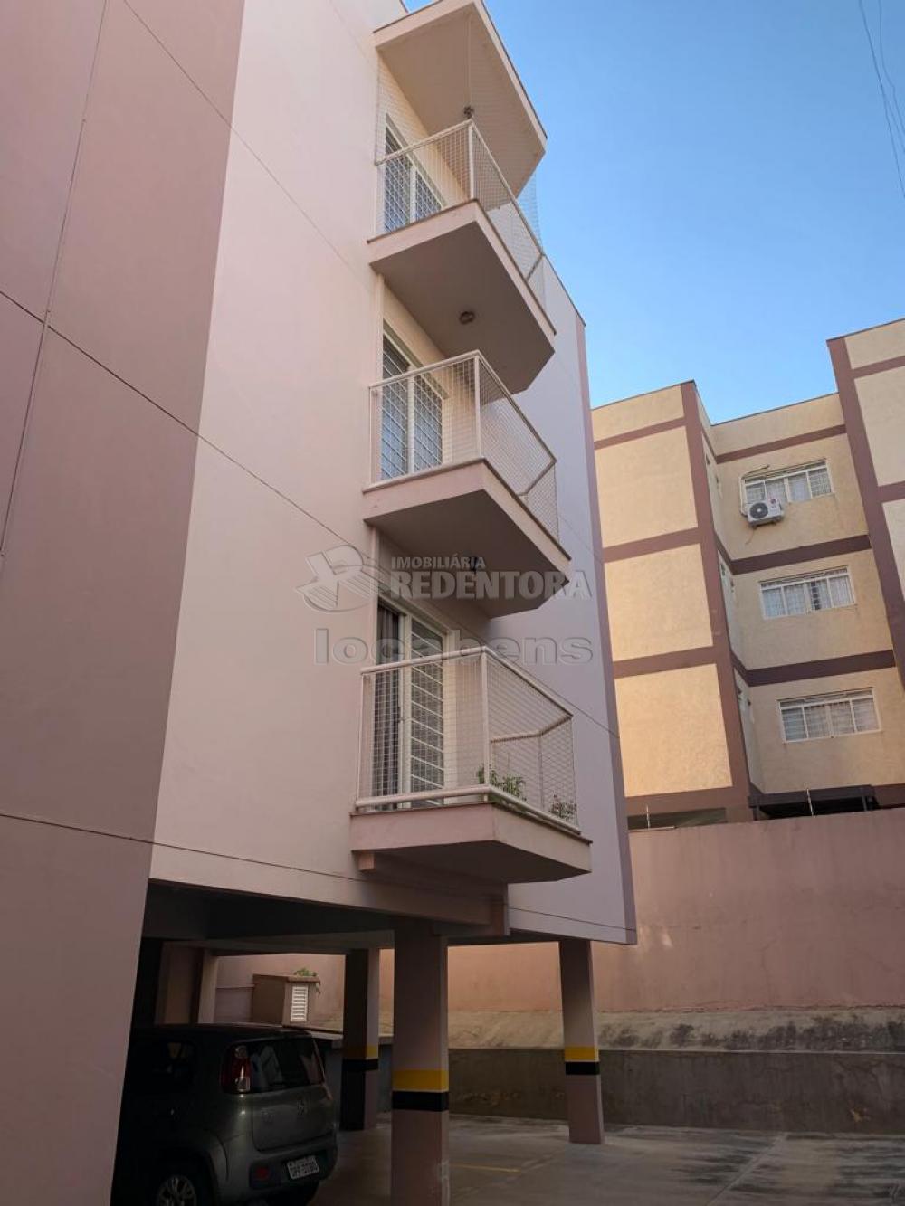 Comprar Apartamento / Padrão em São José do Rio Preto apenas R$ 220.000,00 - Foto 1