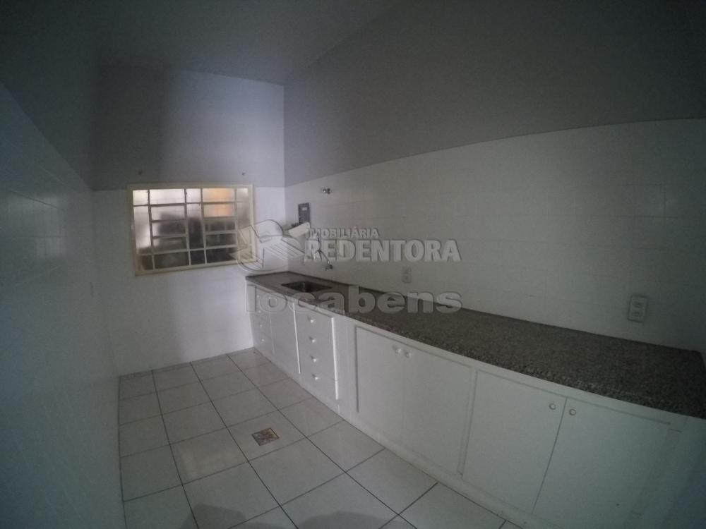 Alugar Comercial / Salão em São José do Rio Preto R$ 2.300,00 - Foto 5