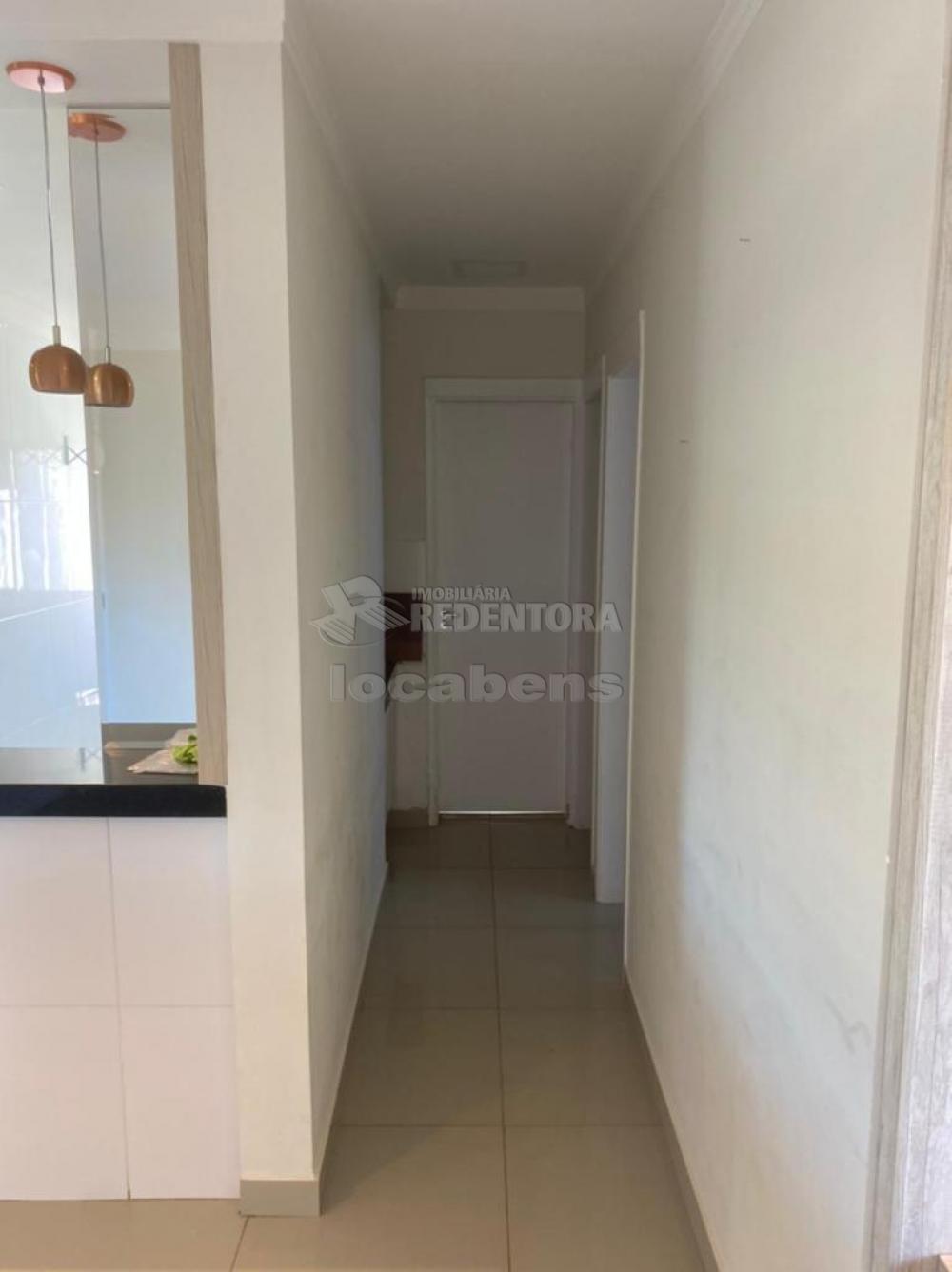 Alugar Apartamento / Padrão em São José do Rio Preto R$ 1.250,00 - Foto 8