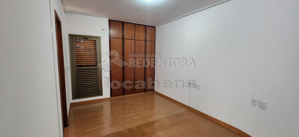 Alugar Apartamento / Padrão em São José do Rio Preto R$ 1.650,00 - Foto 9