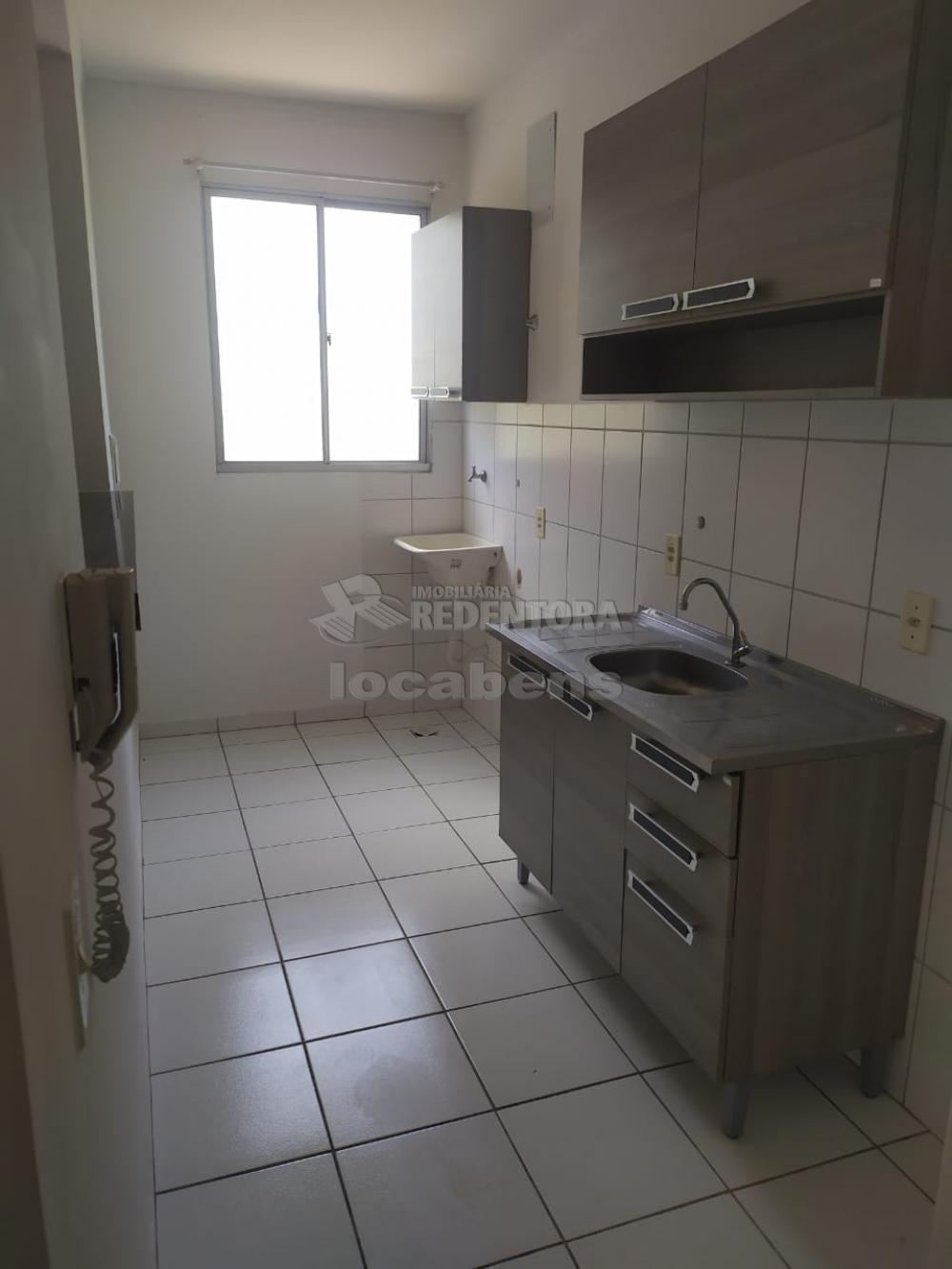 Alugar Apartamento / Padrão em São José do Rio Preto apenas R$ 850,00 - Foto 2