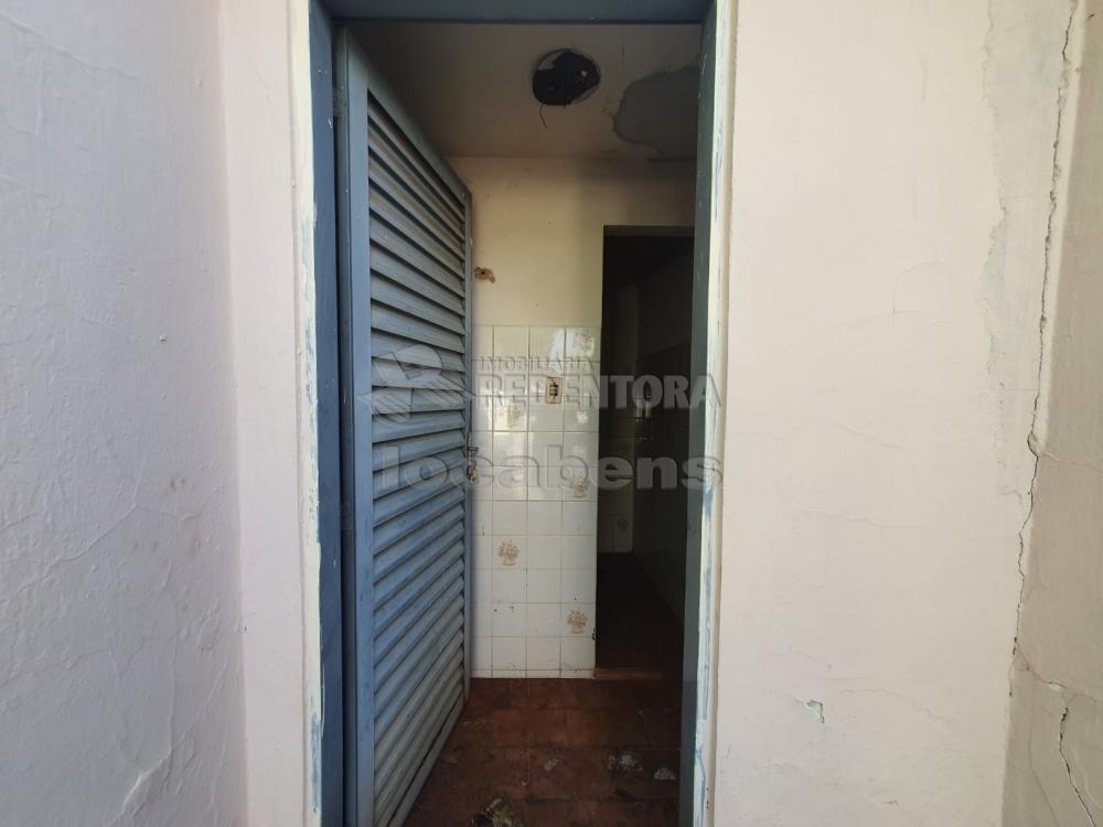 Alugar Comercial / Salão em Mirassol R$ 1.200,00 - Foto 5