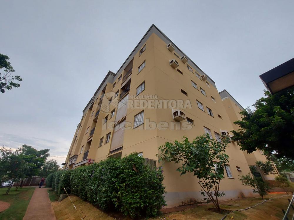 Alugar Apartamento / Padrão em São José do Rio Preto R$ 1.000,00 - Foto 17