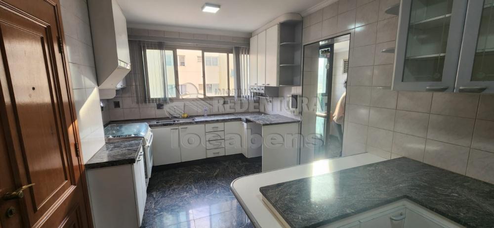 Alugar Apartamento / Padrão em São José do Rio Preto R$ 1.600,00 - Foto 13