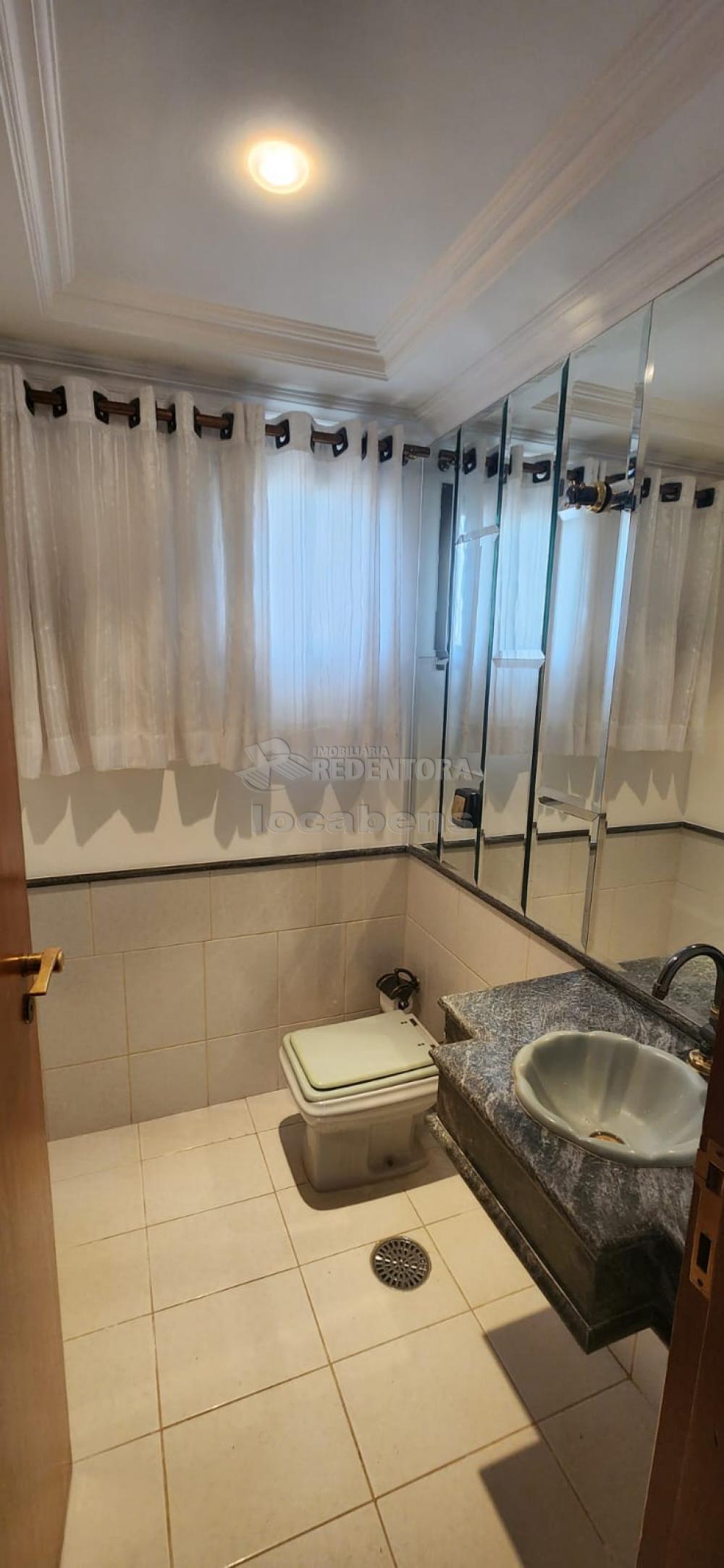 Alugar Apartamento / Padrão em São José do Rio Preto R$ 1.600,00 - Foto 5