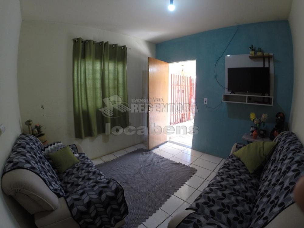 Comprar Casa / Padrão em São José do Rio Preto R$ 190.000,00 - Foto 5