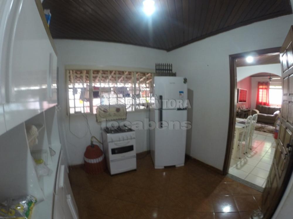 Comprar Casa / Padrão em São José do Rio Preto R$ 230.000,00 - Foto 7