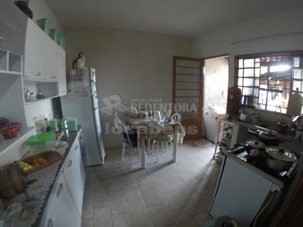 Comprar Casa / Padrão em São José do Rio Preto R$ 230.000,00 - Foto 13