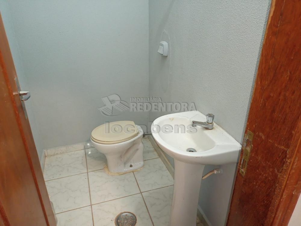 Alugar Casa / Padrão em São José do Rio Preto R$ 2.500,00 - Foto 20