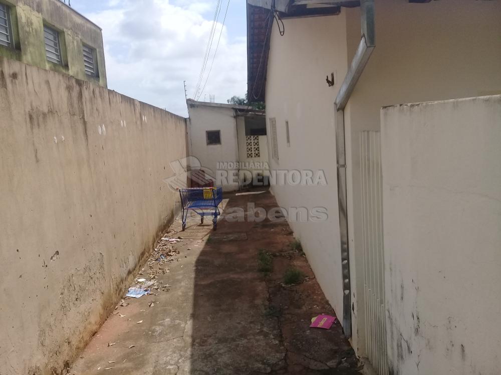 Alugar Casa / Padrão em São José do Rio Preto R$ 2.500,00 - Foto 11