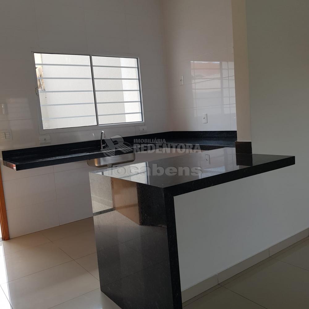 Comprar Casa / Padrão em São José do Rio Preto R$ 390.000,00 - Foto 1