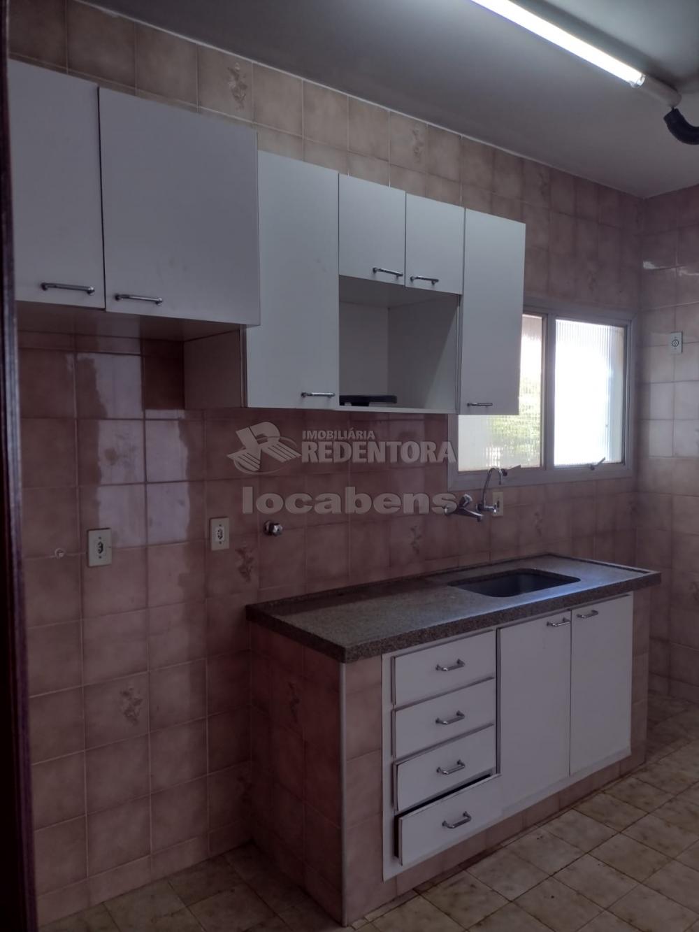 Alugar Apartamento / Padrão em São José do Rio Preto apenas R$ 770,00 - Foto 4