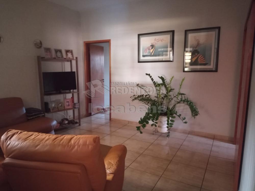 Comprar Casa / Padrão em São José do Rio Preto R$ 450.000,00 - Foto 2