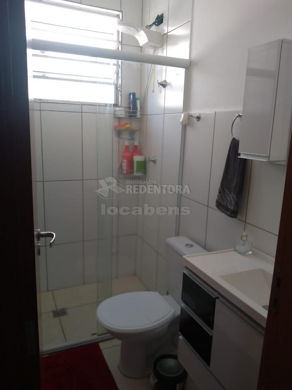 Alugar Apartamento / Padrão em São José do Rio Preto R$ 950,00 - Foto 9