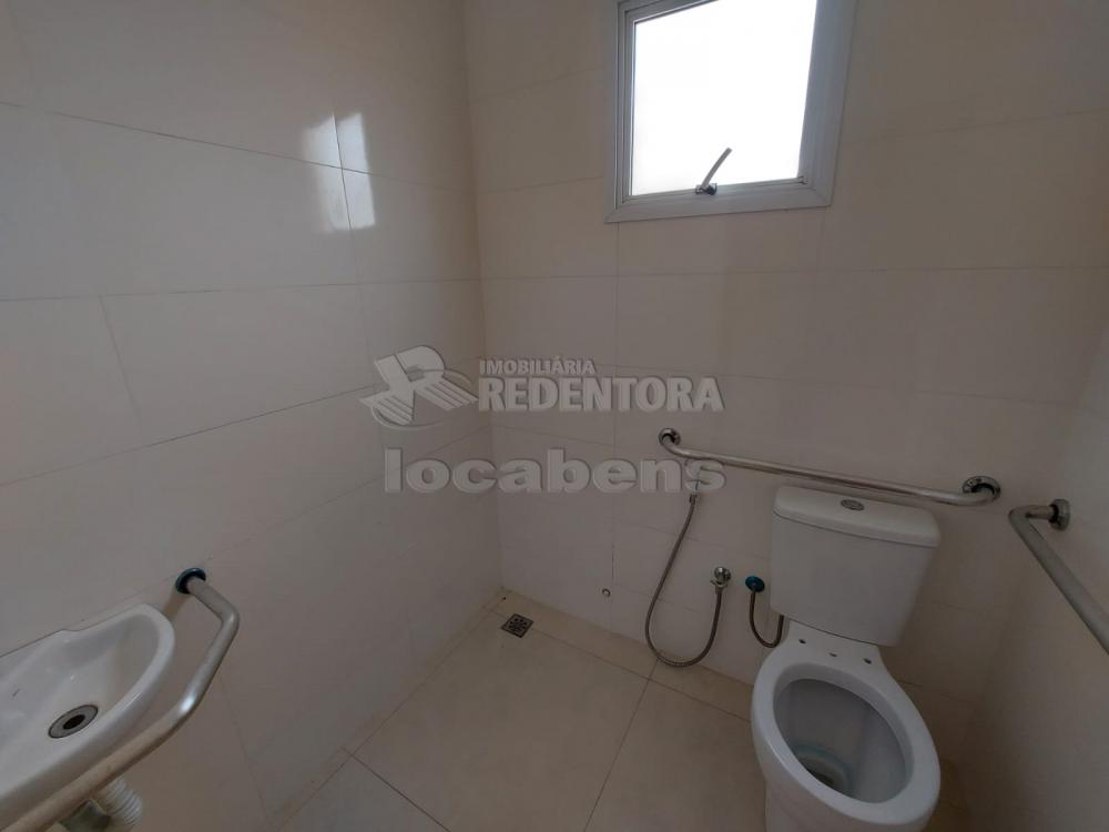 Comprar Apartamento / Padrão em São José do Rio Preto R$ 450.000,00 - Foto 19