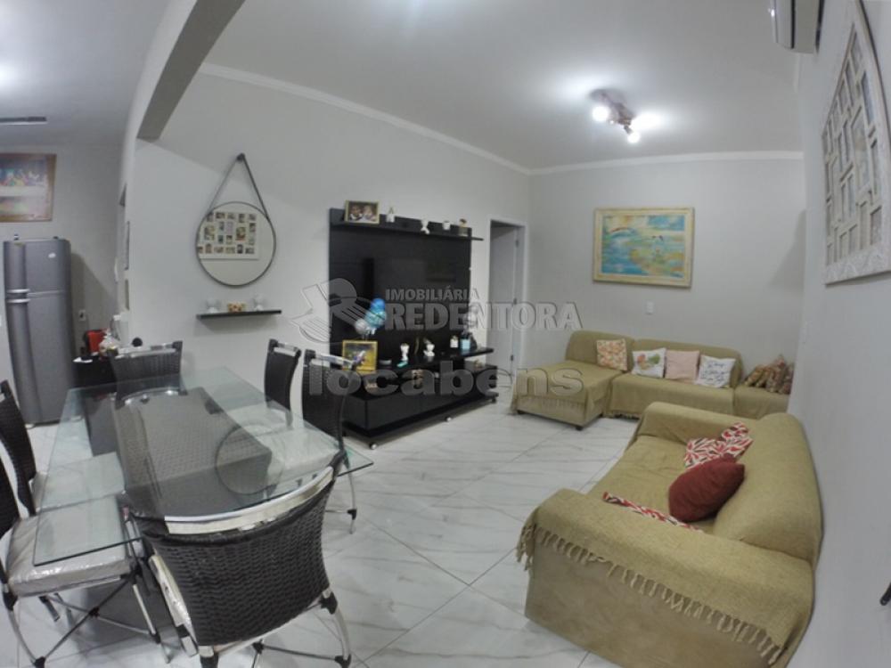 Comprar Casa / Padrão em São José do Rio Preto R$ 350.000,00 - Foto 3