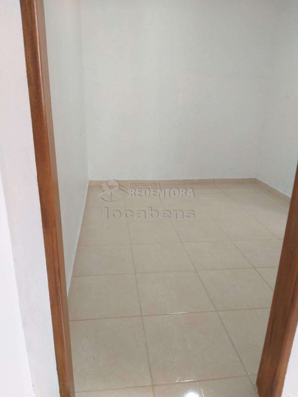 Comprar Casa / Padrão em São José do Rio Preto R$ 280.000,00 - Foto 15