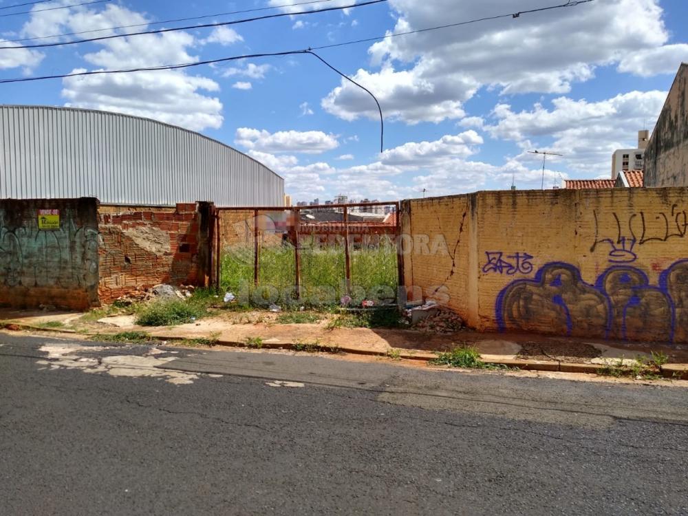 Comprar Terreno / Padrão em São José do Rio Preto R$ 295.000,00 - Foto 5