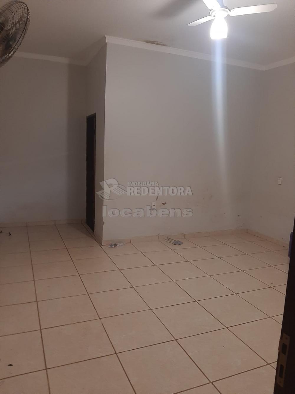 Comprar Casa / Padrão em São José do Rio Preto R$ 170.000,00 - Foto 5