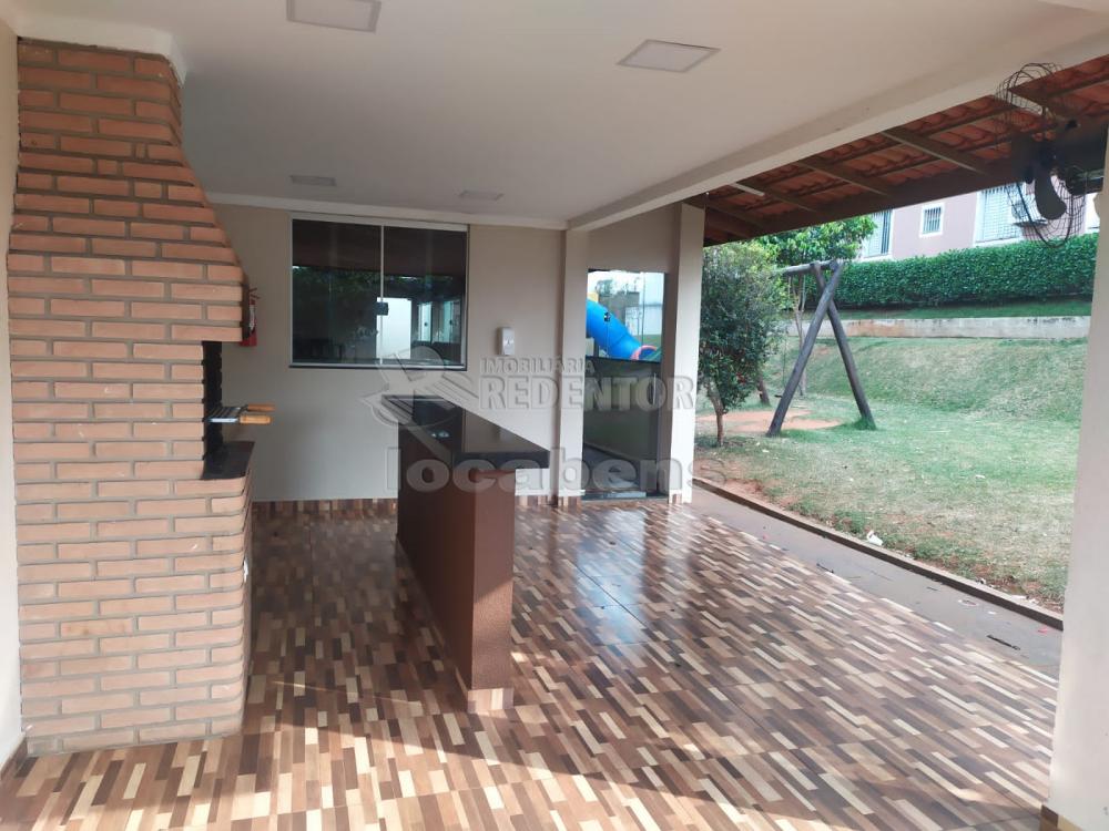 Comprar Apartamento / Padrão em São José do Rio Preto R$ 200.000,00 - Foto 4