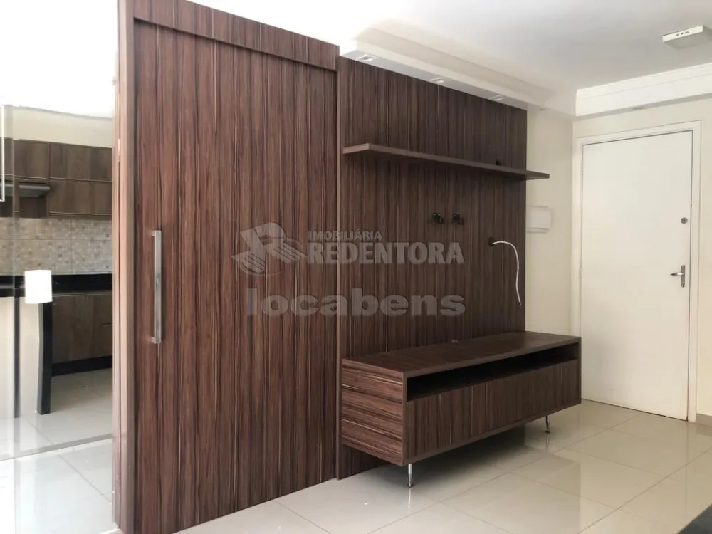 Alugar Apartamento / Padrão em São José do Rio Preto R$ 1.200,00 - Foto 4