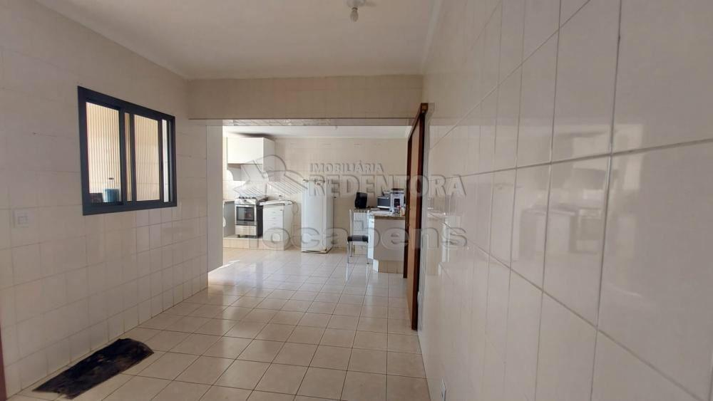 Comprar Apartamento / Padrão em São José do Rio Preto R$ 400.000,00 - Foto 3