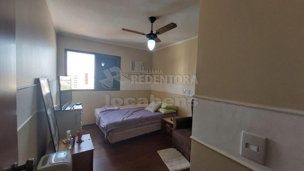 Comprar Apartamento / Padrão em São José do Rio Preto R$ 400.000,00 - Foto 4