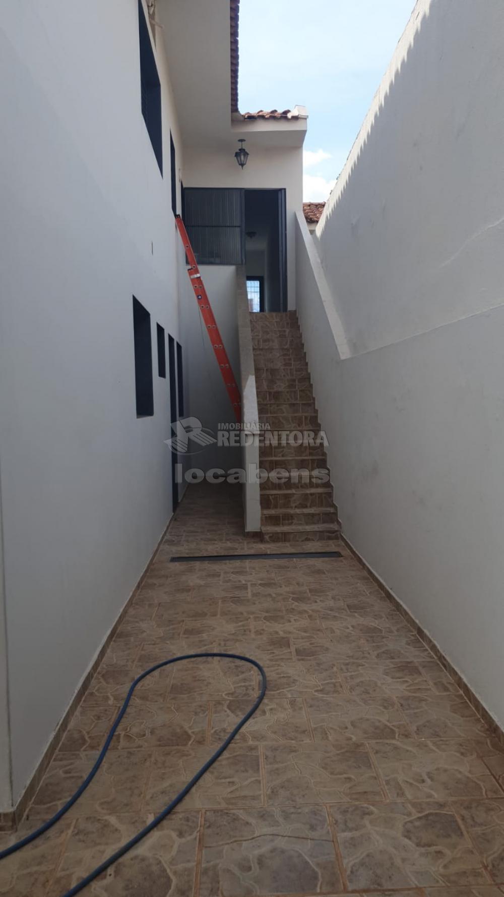 Alugar Casa / Padrão em São José do Rio Preto R$ 4.500,00 - Foto 8