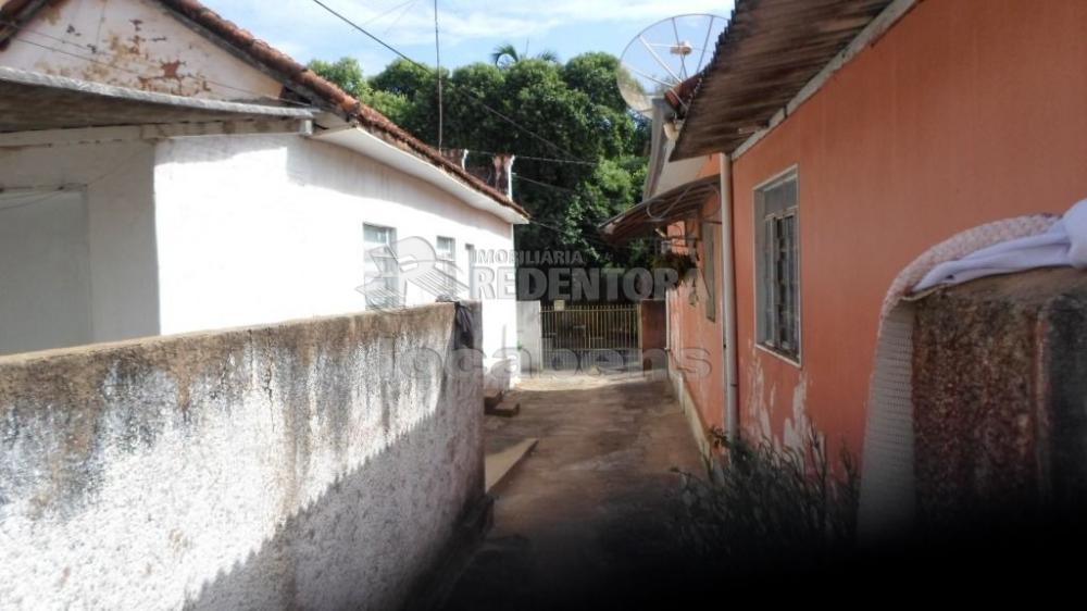 Alugar Casa / Padrão em São José do Rio Preto R$ 600,00 - Foto 4