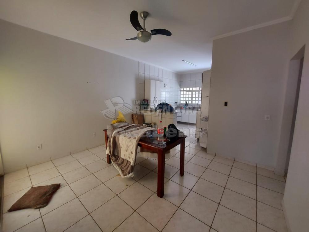 Alugar Casa / Padrão em São José do Rio Preto R$ 1.200,00 - Foto 17