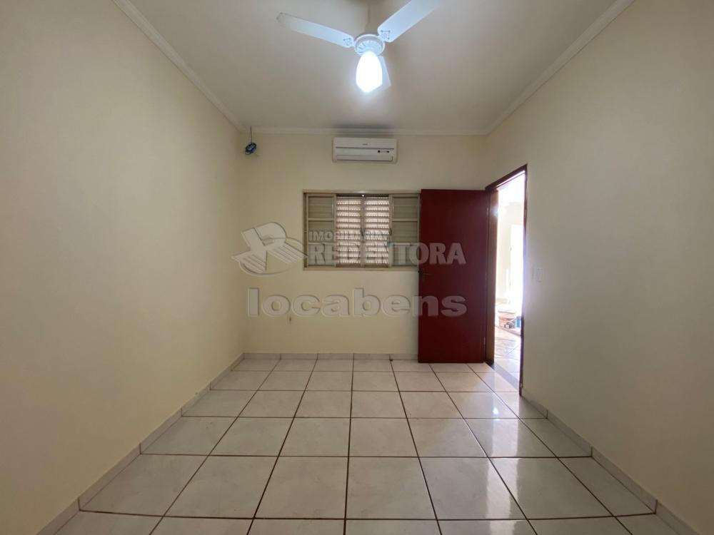 Comprar Casa / Padrão em São José do Rio Preto R$ 280.000,00 - Foto 6