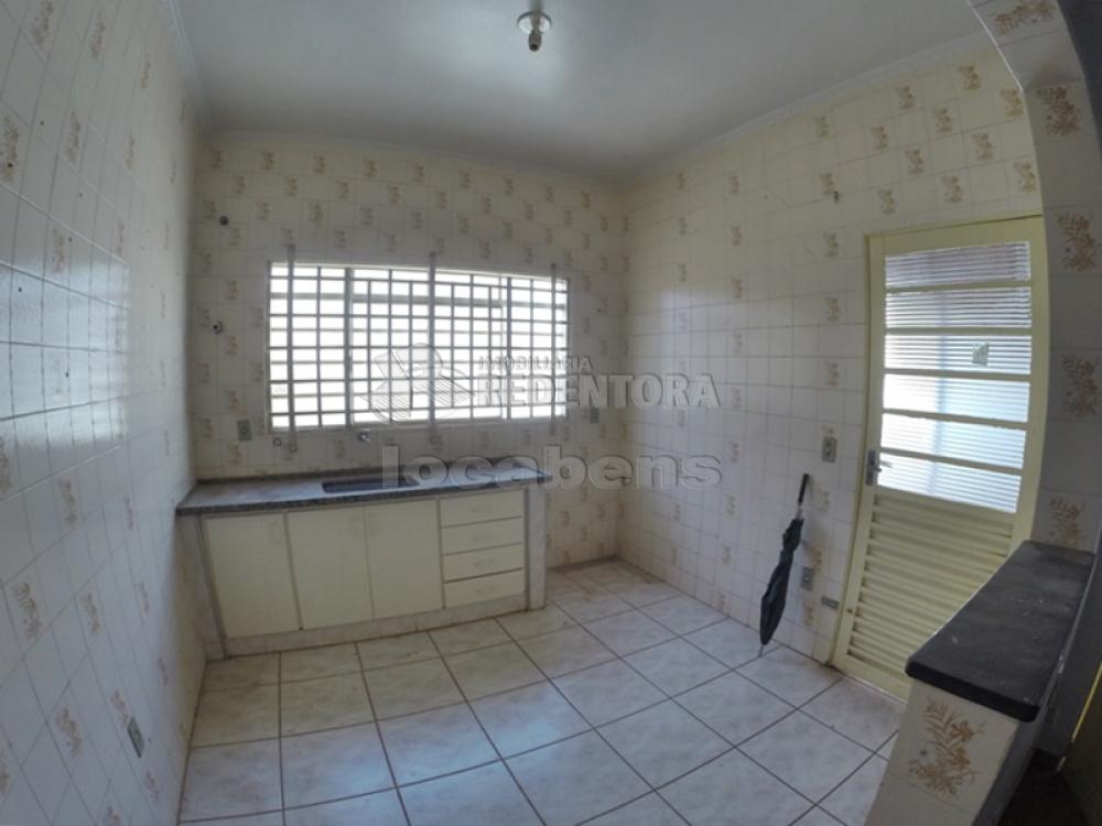 Comprar Casa / Padrão em São José do Rio Preto apenas R$ 210.000,00 - Foto 5