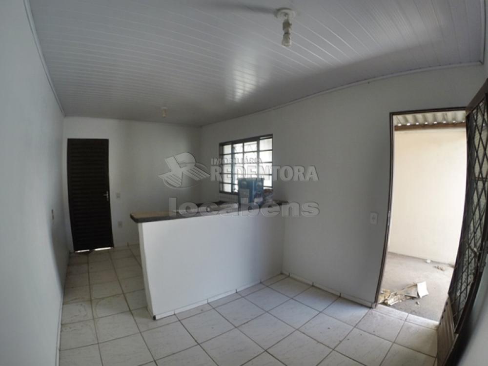 Comprar Casa / Padrão em São José do Rio Preto R$ 210.000,00 - Foto 12