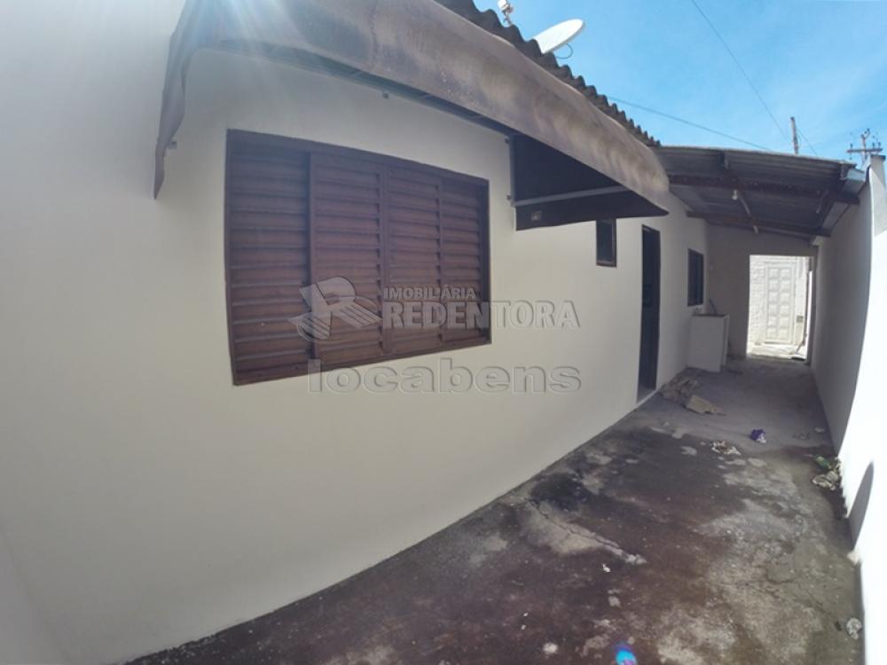 Comprar Casa / Padrão em São José do Rio Preto R$ 210.000,00 - Foto 17