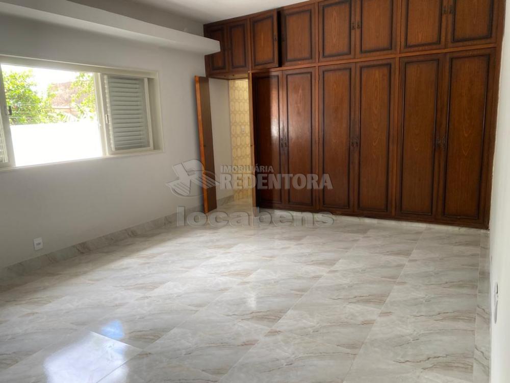 Comprar Casa / Padrão em São José do Rio Preto R$ 1.100.000,00 - Foto 32