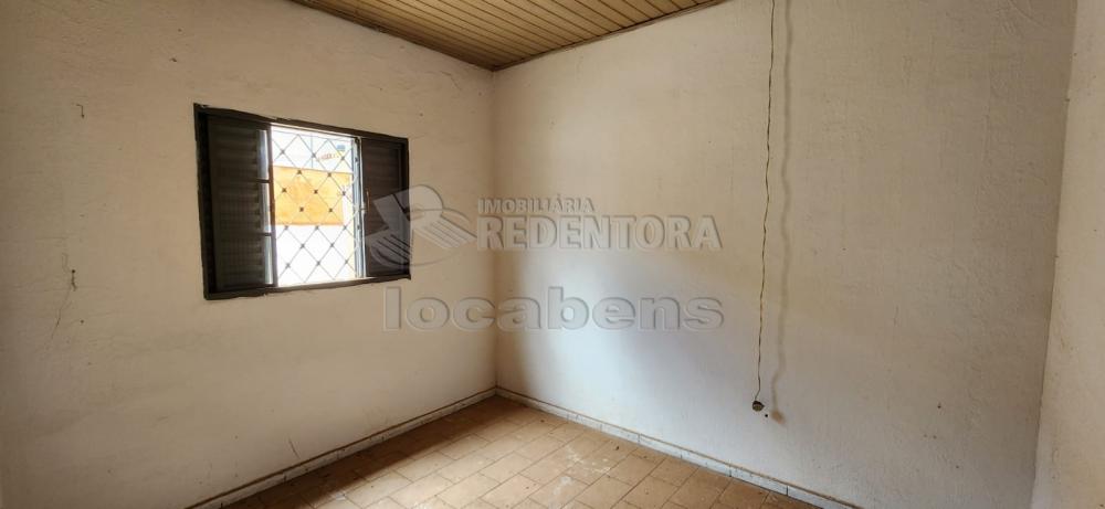 Alugar Casa / Padrão em São José do Rio Preto R$ 600,00 - Foto 3