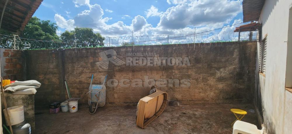 Comprar Casa / Padrão em São José do Rio Preto R$ 450.000,00 - Foto 11