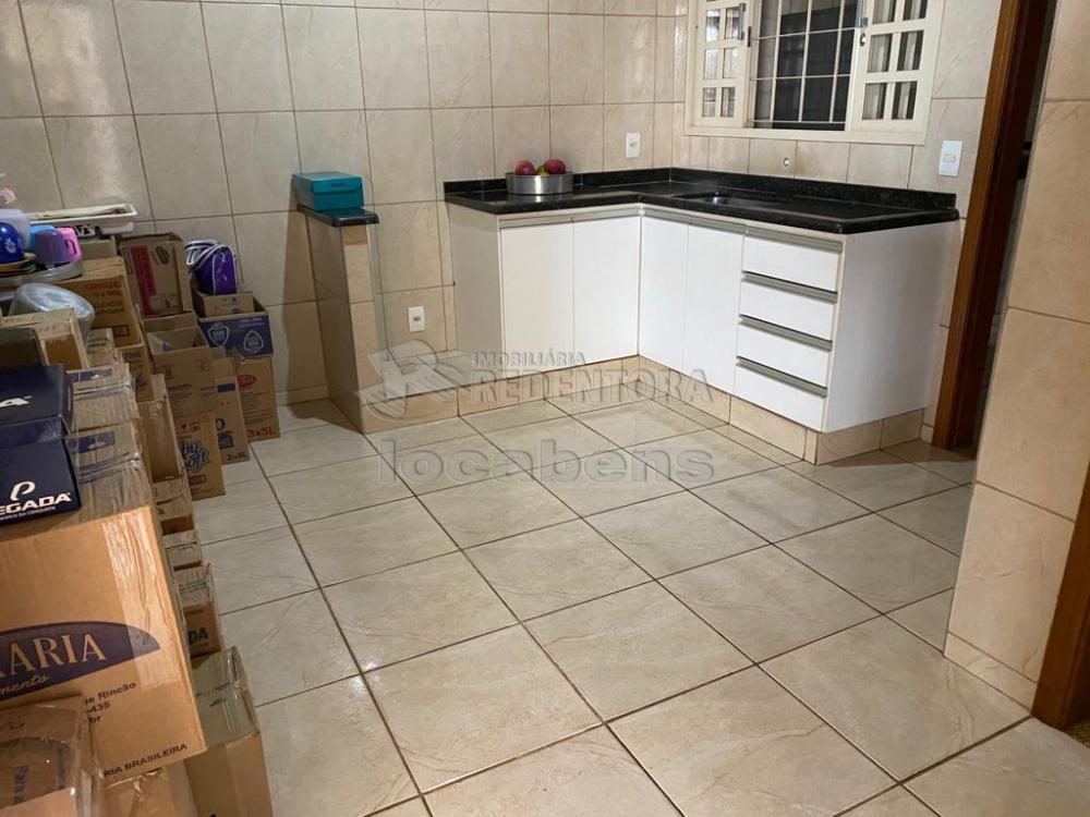 Comprar Casa / Padrão em São José do Rio Preto R$ 430.000,00 - Foto 5