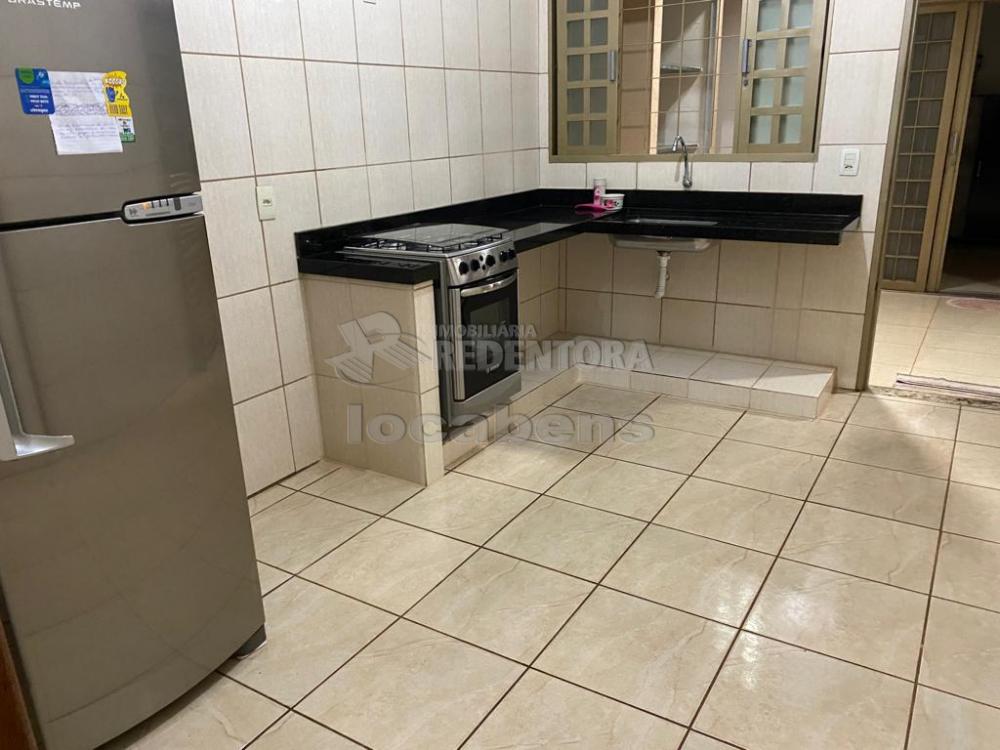 Comprar Casa / Padrão em São José do Rio Preto R$ 430.000,00 - Foto 6