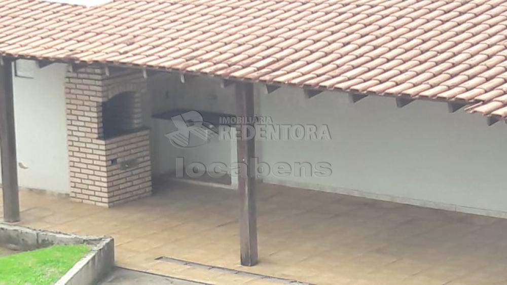 Alugar Apartamento / Padrão em São José do Rio Preto R$ 1.000,00 - Foto 15