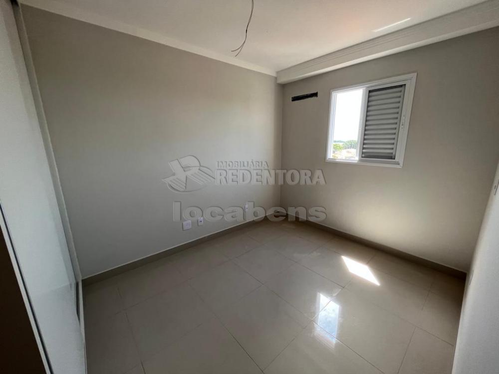 Comprar Apartamento / Padrão em São José do Rio Preto R$ 450.000,00 - Foto 10