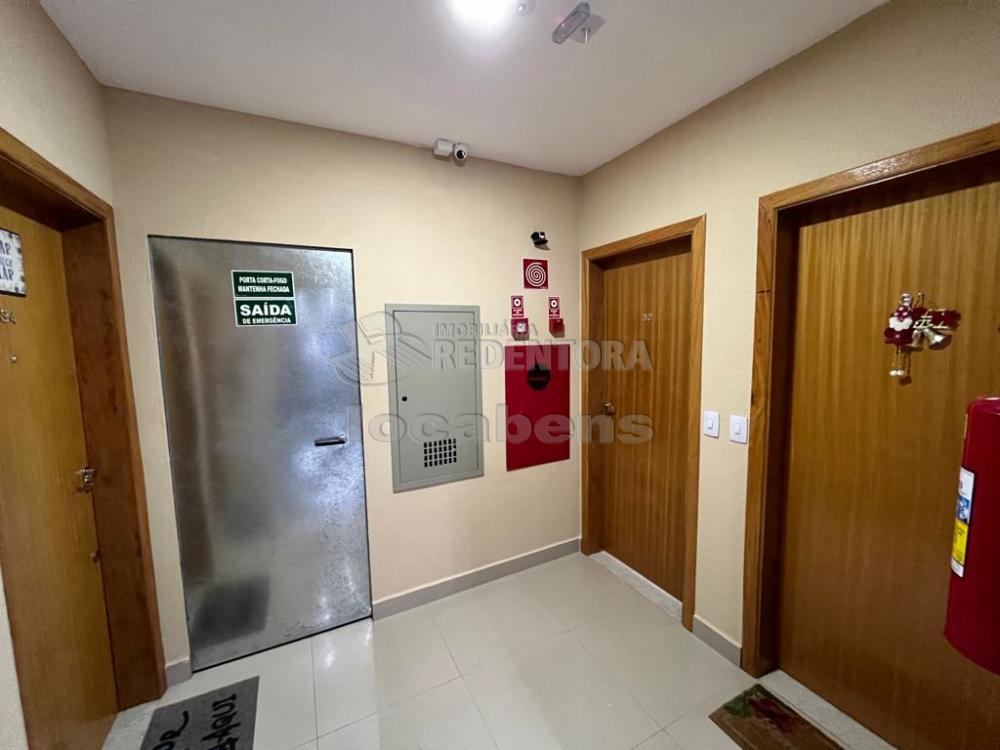 Comprar Apartamento / Padrão em São José do Rio Preto R$ 450.000,00 - Foto 20