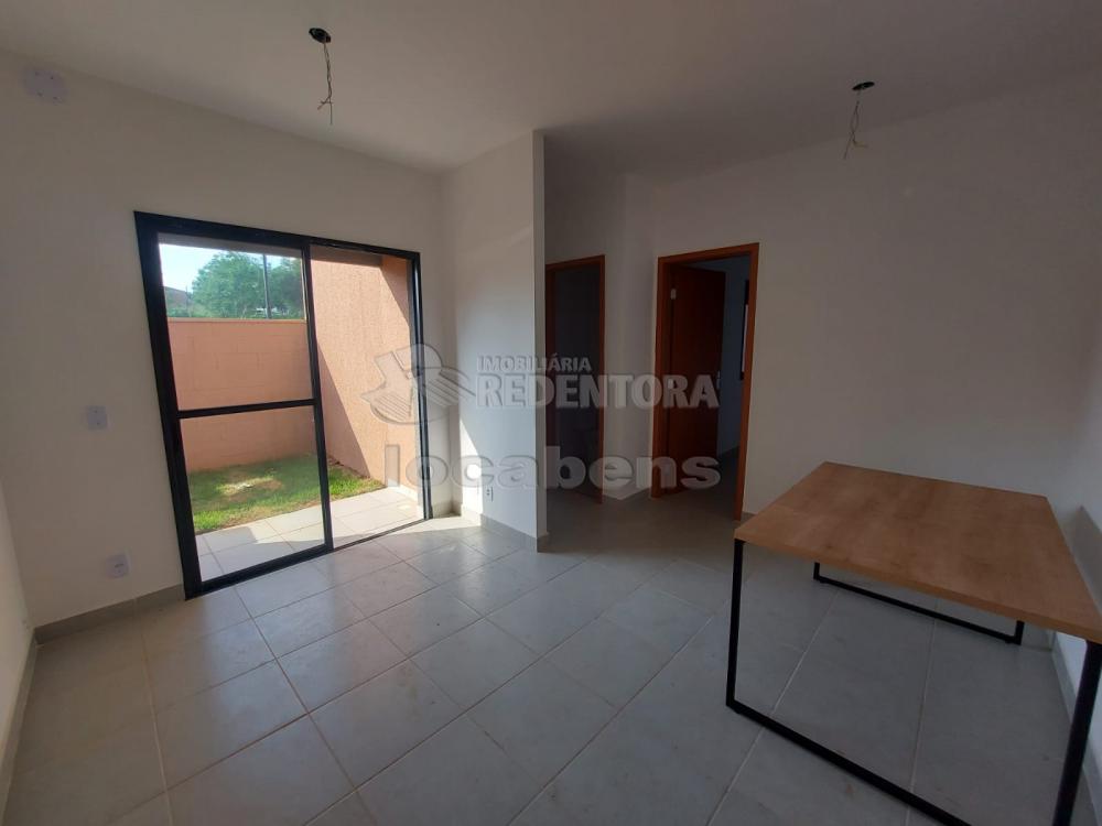 Alugar Apartamento / Padrão em São José do Rio Preto R$ 1.200,00 - Foto 1