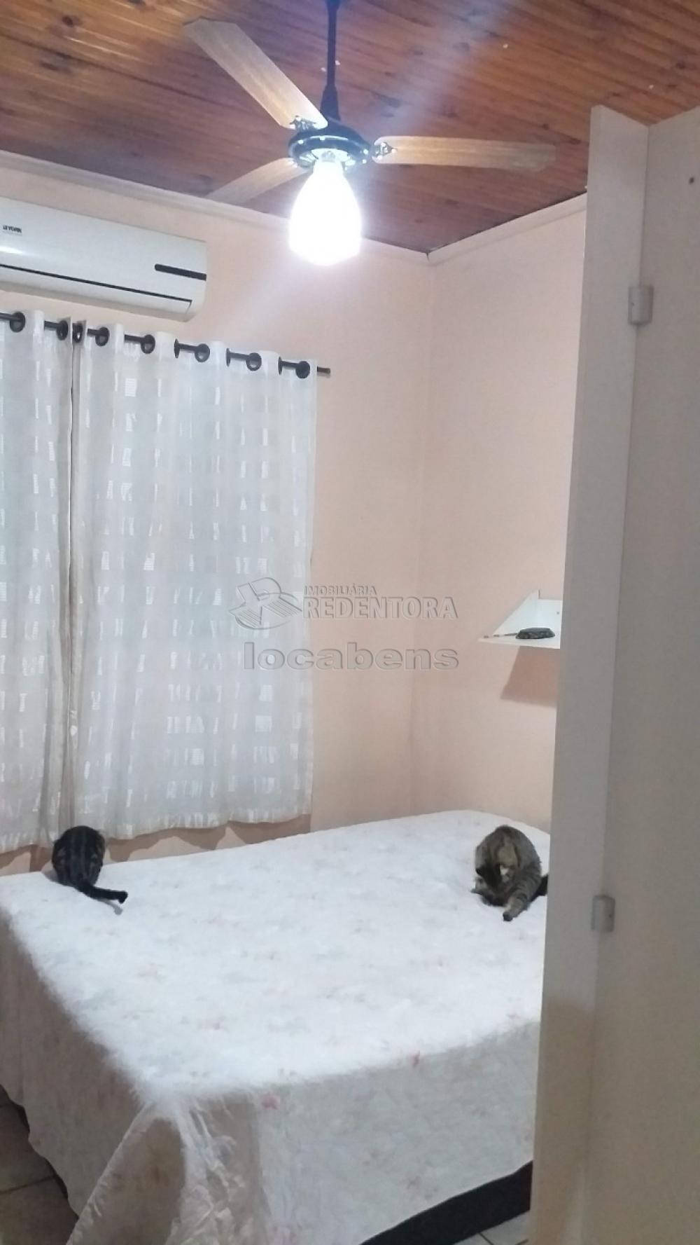 Comprar Casa / Padrão em São José do Rio Preto R$ 240.000,00 - Foto 10