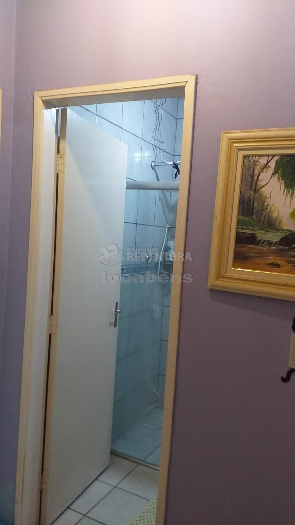 Comprar Casa / Padrão em São José do Rio Preto R$ 240.000,00 - Foto 18