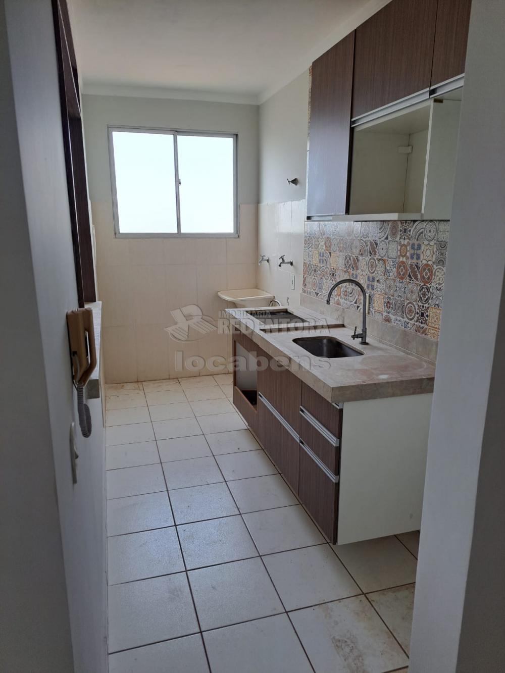 Comprar Apartamento / Padrão em São José do Rio Preto R$ 145.000,00 - Foto 11