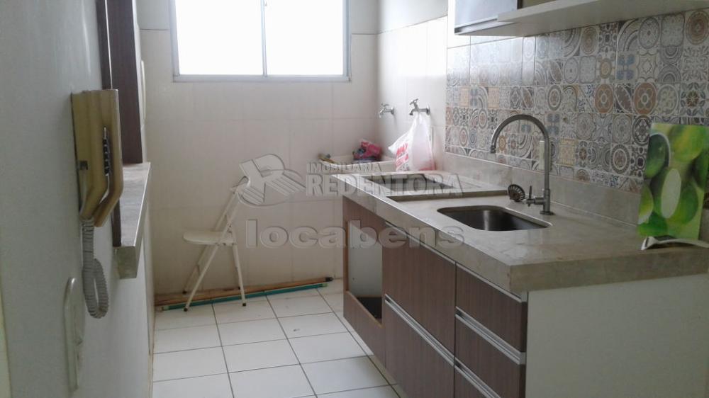 Comprar Apartamento / Padrão em São José do Rio Preto R$ 145.000,00 - Foto 16