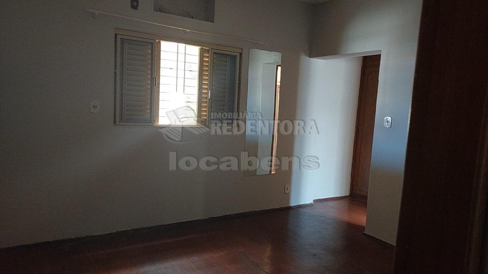 Alugar Casa / Padrão em São José do Rio Preto apenas R$ 1.800,00 - Foto 11